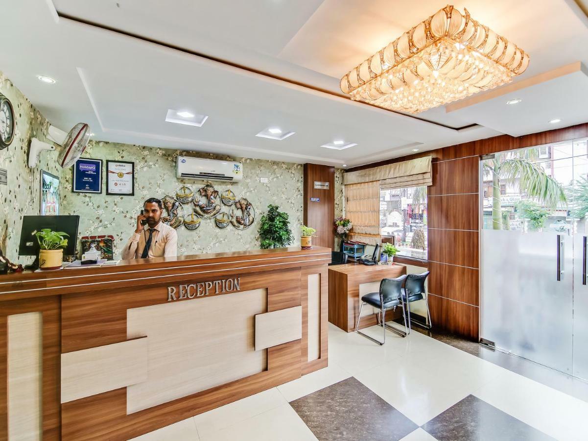 Capital O 32619 Hotel Sugar Palm Gwalijar Zewnętrze zdjęcie