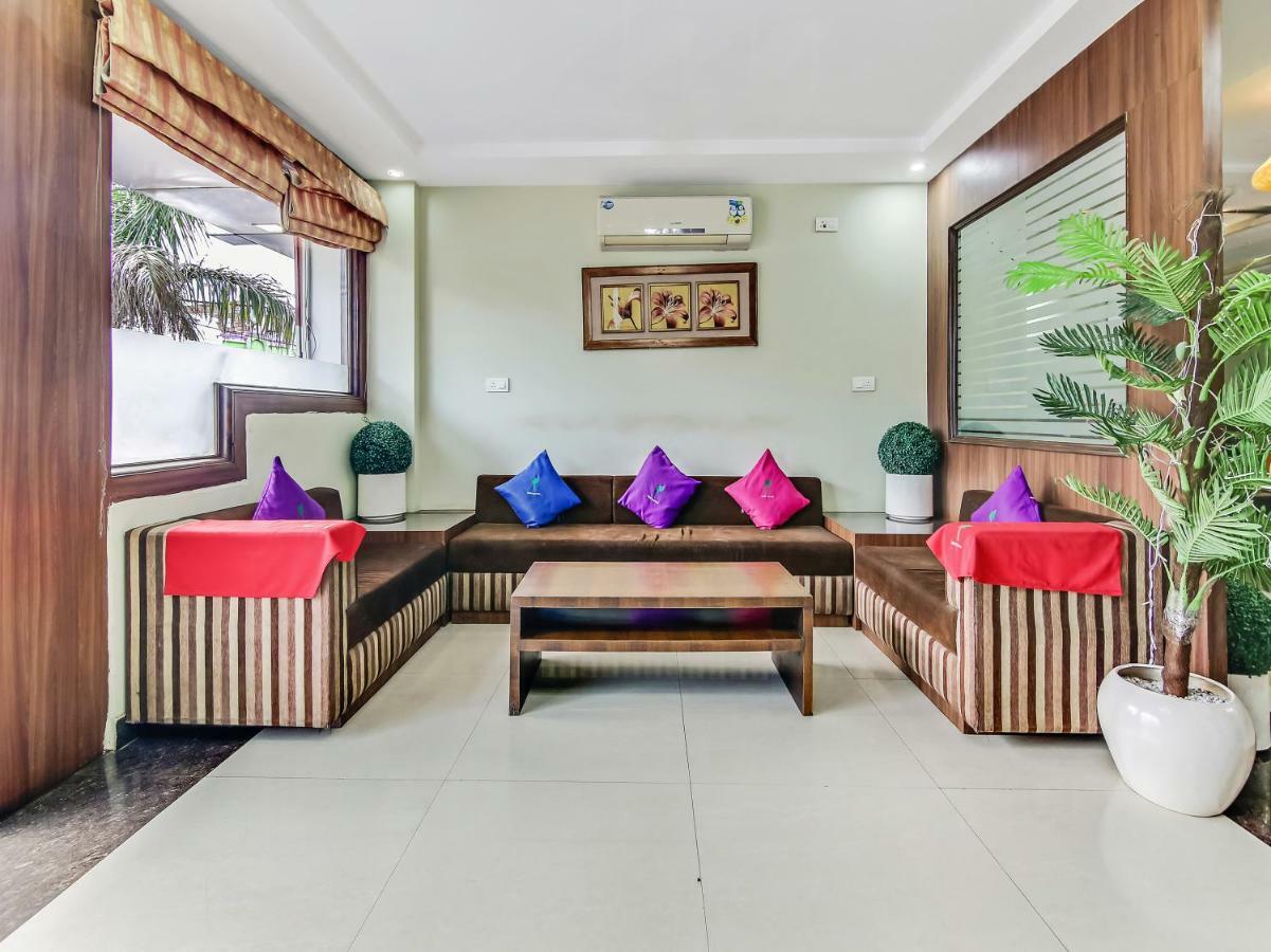 Capital O 32619 Hotel Sugar Palm Gwalijar Zewnętrze zdjęcie