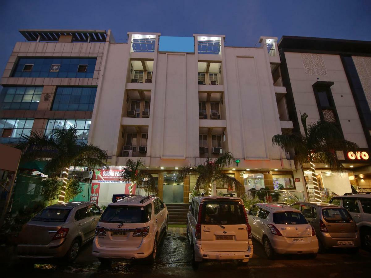 Capital O 32619 Hotel Sugar Palm Gwalijar Zewnętrze zdjęcie