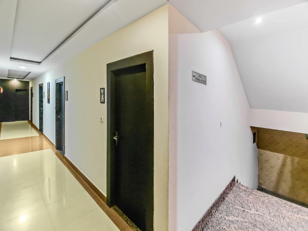 Capital O 32619 Hotel Sugar Palm Gwalijar Zewnętrze zdjęcie